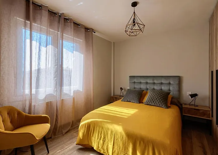 Vivienda Turistica De Diseno Elegante Бильбао