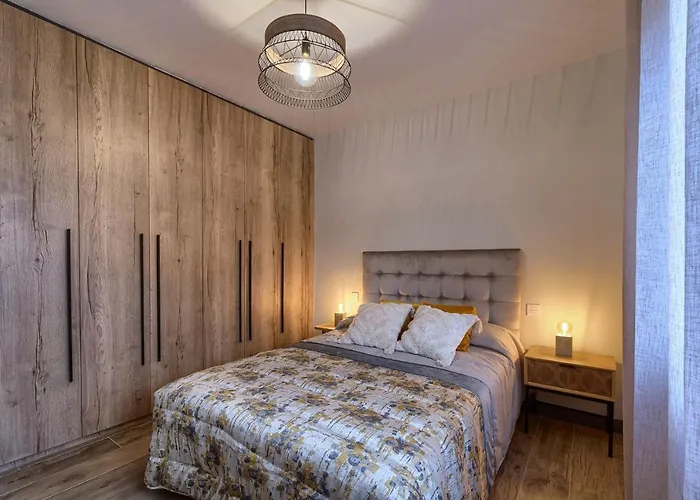 Vivienda Turistica De Diseno Elegante * Бильбао