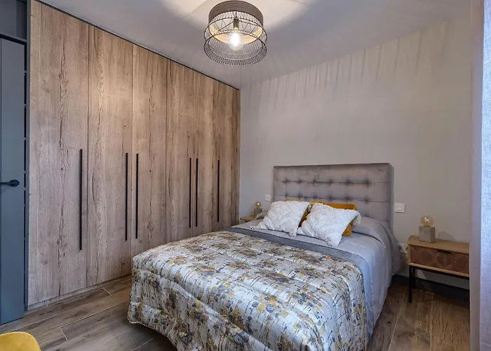 Vivienda Turística De Diseño Elegante Apartamento *