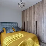 Vivienda Turistica De Diseno Elegante דירה *