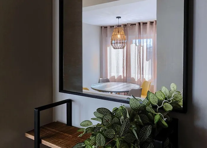 Vivienda Turistica De Diseno Elegante *